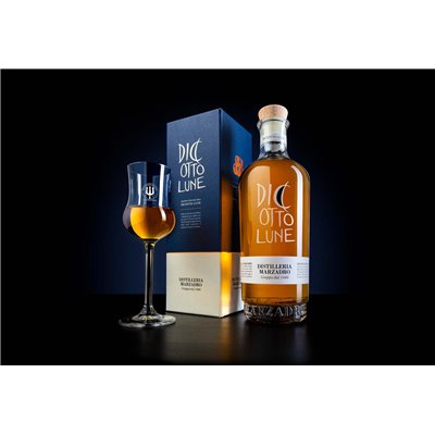 Confezione regalo - Le Diciotto Lune(50 cl.) + 2 bicchieri Tulipe - Marzadro Confezione regalo - Le Diciotto Lune(50 cl.) + 2 bicchieri Tulipe - Marzadro