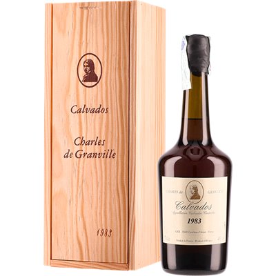 Calvados Charles De Granville Millèsime 1983 ( 70cl 40%) - crb Calvados Charles De Granville Millèsime 1983 ( 70cl 40%) - crb