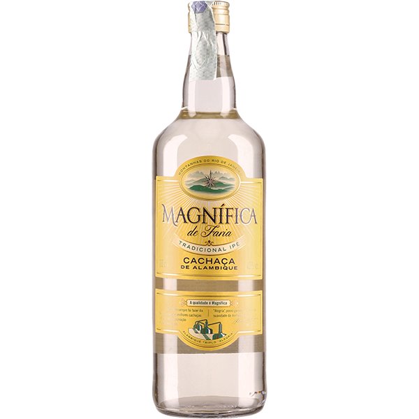 Cachaca Magnífica Tradicional Pouring (100cl 40%) - crb