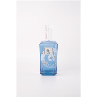Distilleria Pilzer Gin Pilz 40° 0,70 l Distilleria Pilzer Gin Pilz 40° 0,70 l